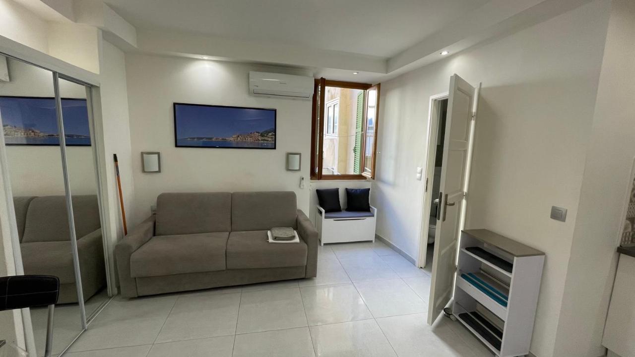 Studio rue piétonne proche plage Menton Exterior foto